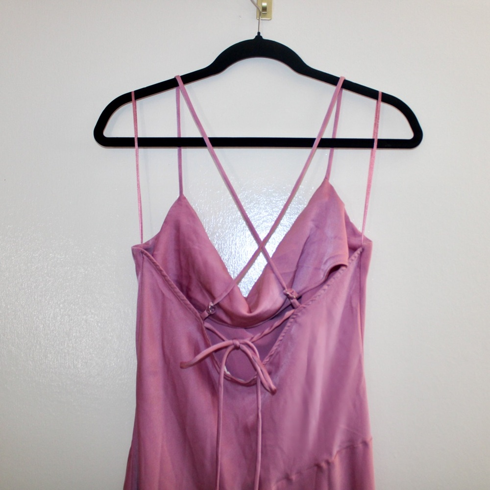 ASTR the Label Gaia Midi Dress in Rose Pink - Picture 4 of 6